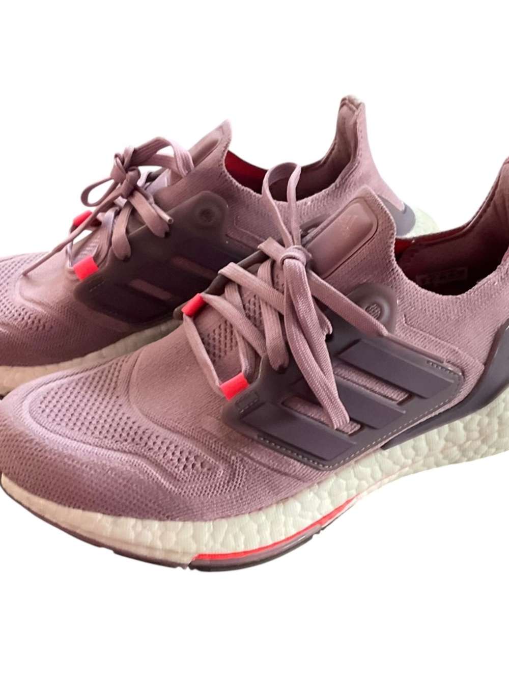 adidas UltraBoost 22 Magic Mauve Women size 8 us